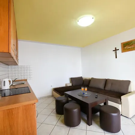 Ferienhaus Krepo *